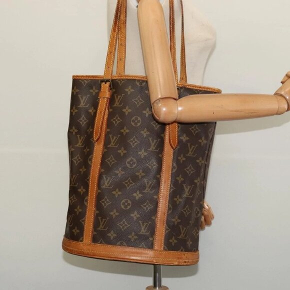 LOUIS VUITTON Monogram Bucket GM Shoulder Bag M42236 LV Auth 140055 - Picture 1 of 16